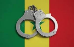 Sénégal : trois agents de santé arrêtés après le décès d'une femme enceinte